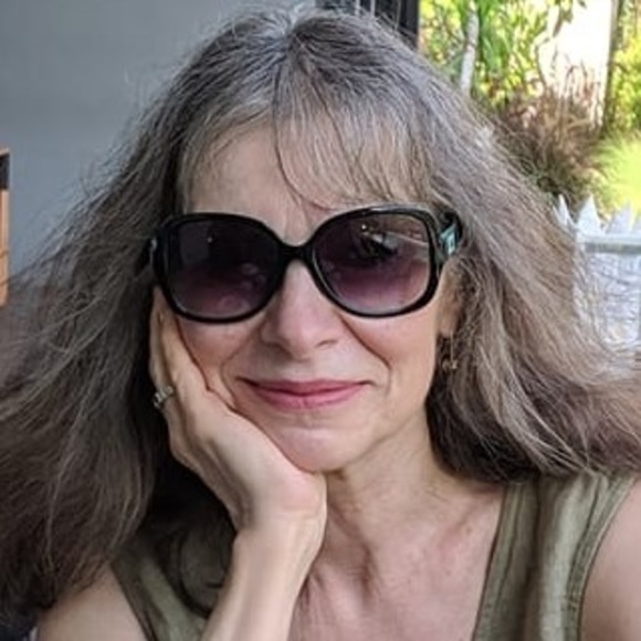 Meet your Posher, Mary rose - Picture 1 of 1